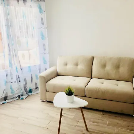 Triplex Young Fantasy Apartment